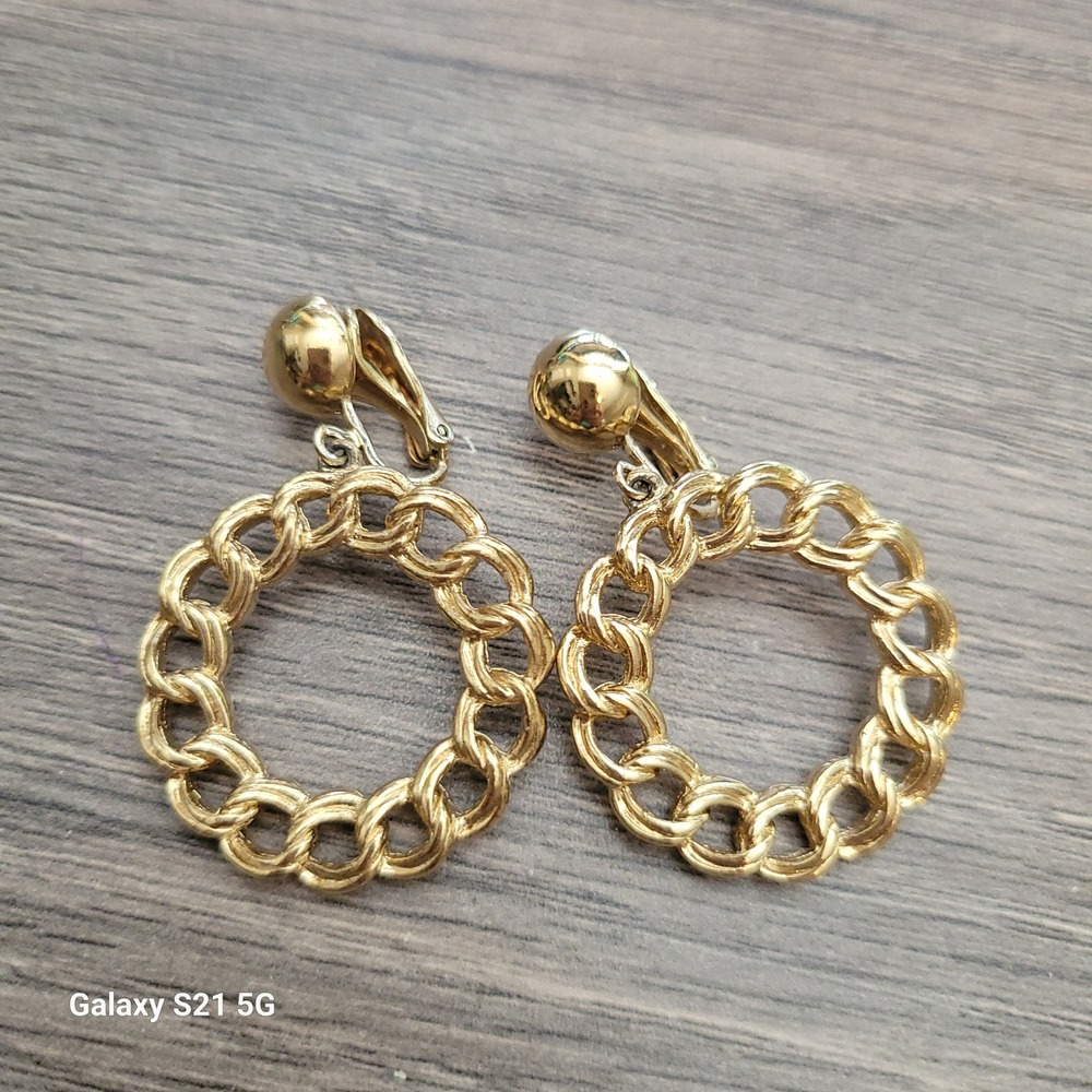 Vintage Gold Tone Clip On Earrings Curb Chain Link Door Knocker Hoop Statement